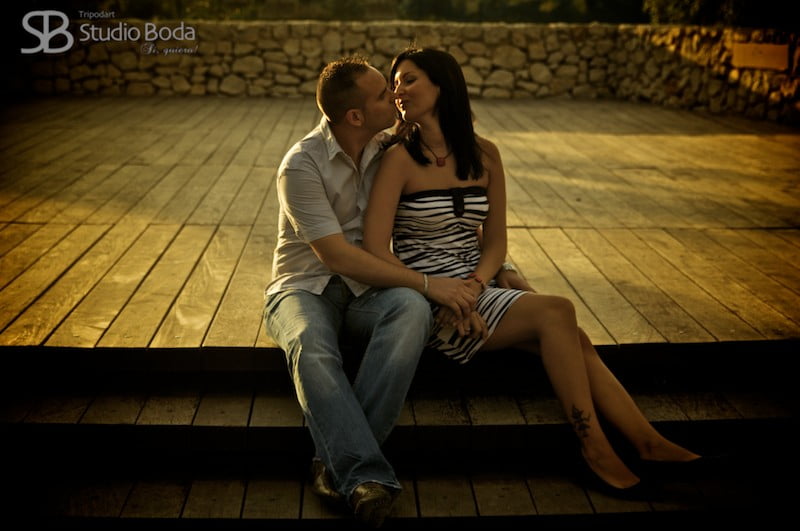 novios en anfiteatro
