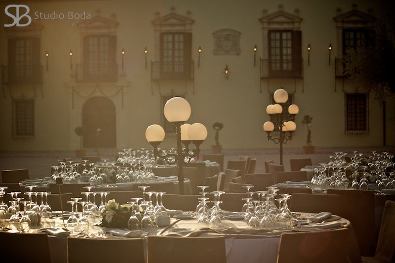 vallesa de mandor mesas banquete boda