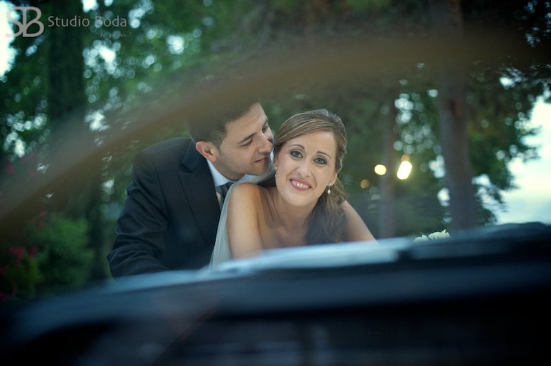 boda vallesa de mandor novios exteriores 