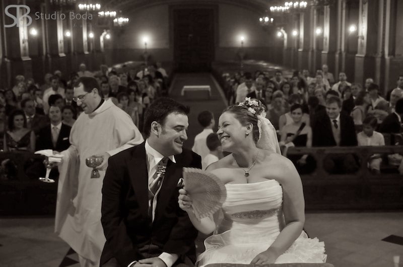 retrato novios boda iglesia 