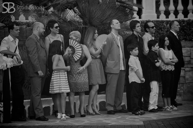 invitados de la boda - blanco y negro