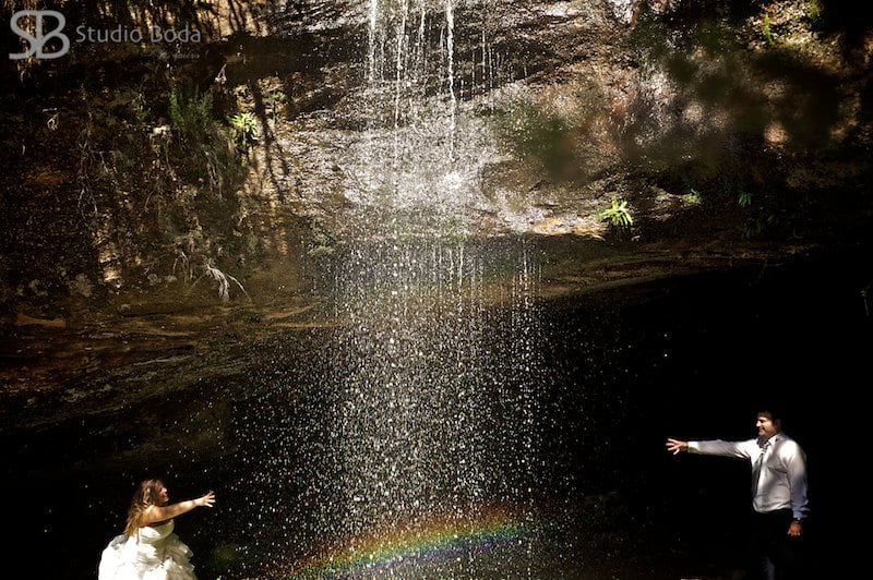 novios en la Cueva Serena - soria