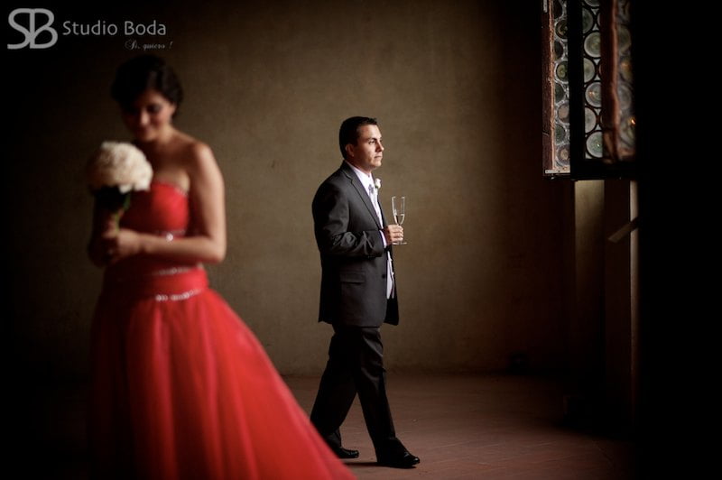 novios en palacio pretorio certaldo toscana italia