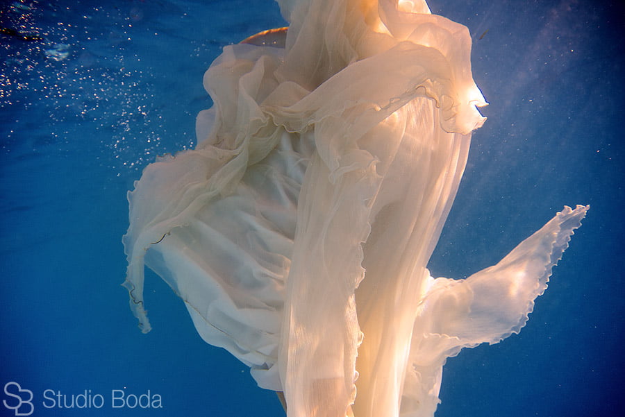 reportaje boda en piscina