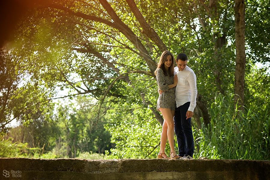 foto-pareja naturaleza