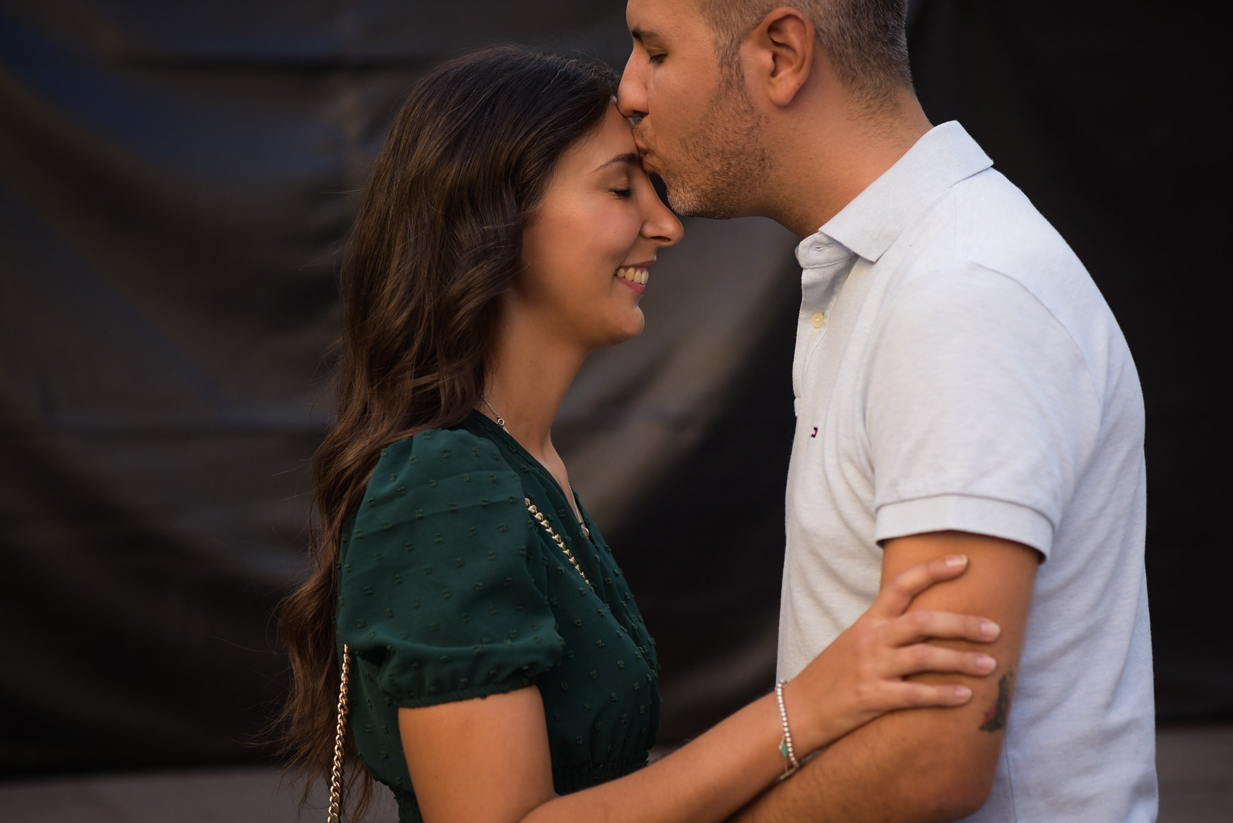 un beso en milán