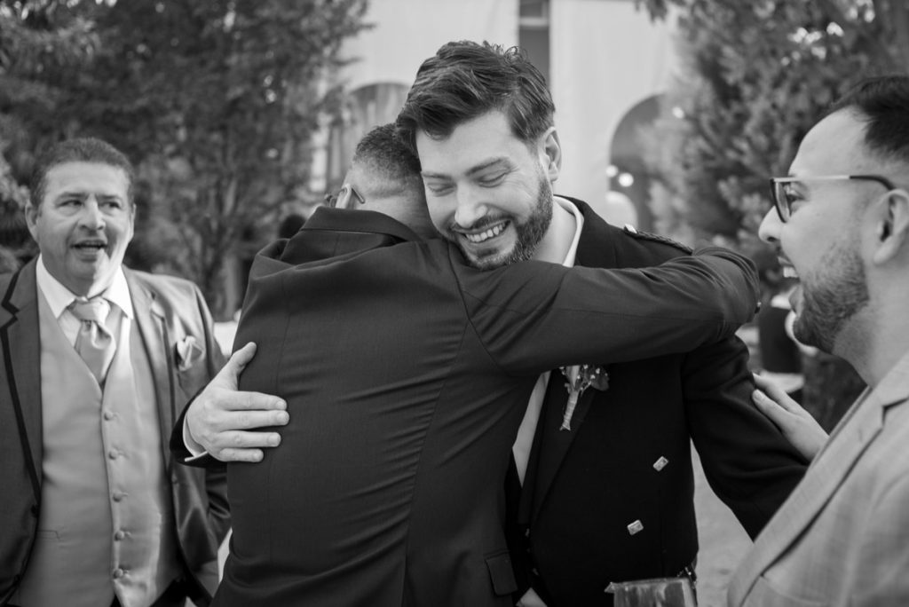 Novio en boda dominios de la vega