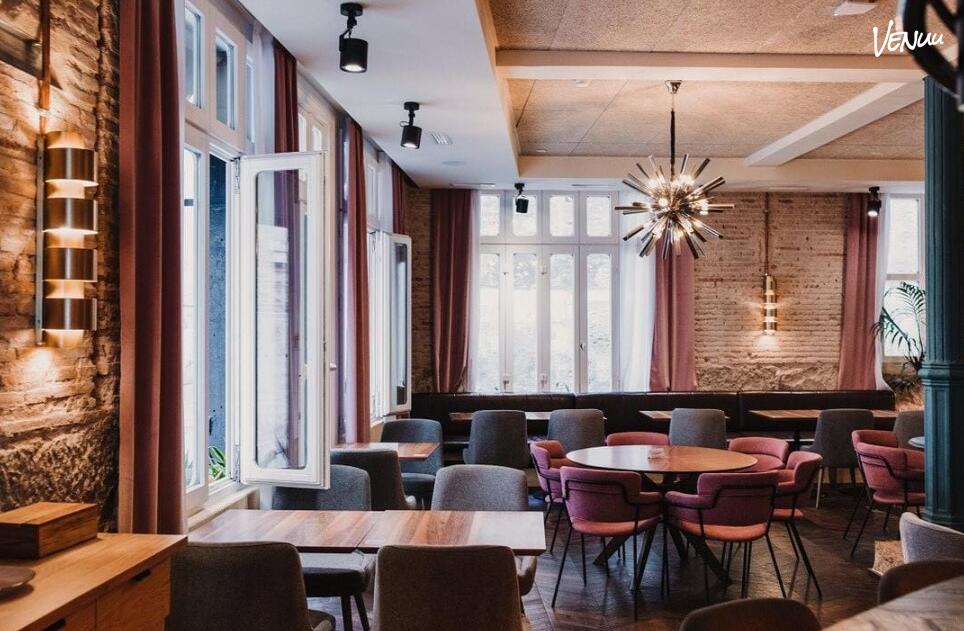 Restaurante Helen Berger en Valencia, espacio íntimo y elegante ideal para bodas tipo cóctel boutique.